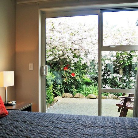 Oxford Village Motels ภายนอก รูปภาพ